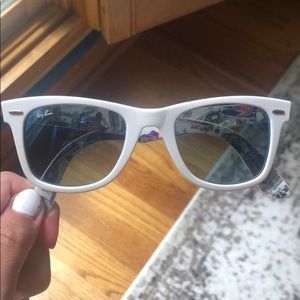 Limited Edition Wayfarer Ray-Ban